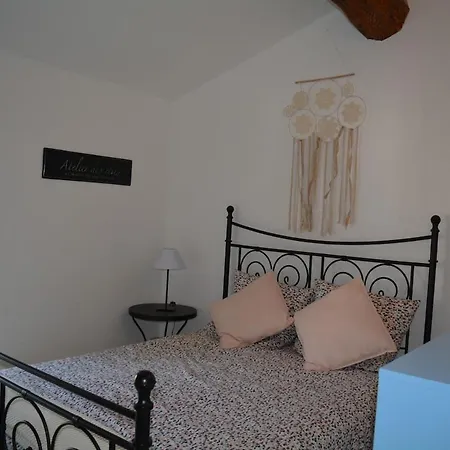 Apartment Au Coeur D Un Caveau De Degustation De Vin